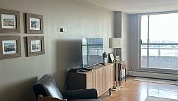 1 Bedroom Condo In Glenora