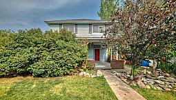 Large 4 Bedroom Heritage House With Double Detached Garage