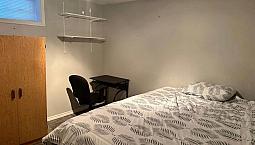 Room For Rent