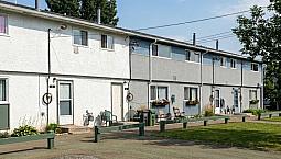 3 And 4 Beds 1.5 Baths - Townhouse