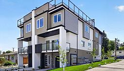 3 Bedroom Townhome Near Vernon Jubilee Hospital No Strata Fees