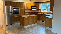 3Bed 1.5 Bath Suite For Rent In Edson 