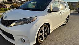 2017 Sienna Se Fwd 8 Seats