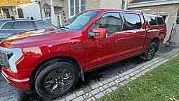 Ford F-150 Lightning Lariat 2023