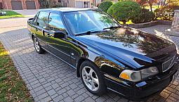 1999 Volvo S70 T5 – 422,000Km – Automatic – Runs Great! – $3,000