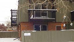 Southwood 2 Bedroom Townhouse, Parking, Balcony  $1480/m+ Ut ,