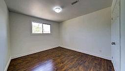 Apt For Rent 