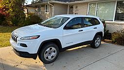 2016 Jeep Cherokee Senior Owned Suv$9999