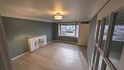 House For Rent In Montrose: 2bed+1 Living+1 Bed