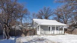 Charleswood House For Rent