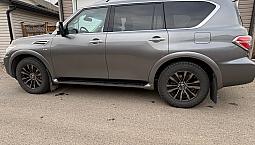 2017 Nissan Armada 
