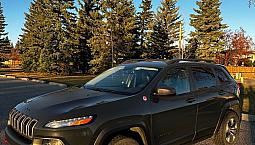 2016 Jeep Cherokee Trailhawk One Owner, No Accidents 