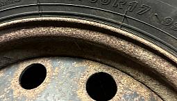 225/60/17 Winter Tires