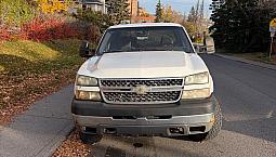 2005 Chevy Silverado 2500Hd Gas – $7,500 Obo