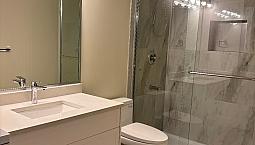 2 Bed 1 Bath Ground-Level Suite