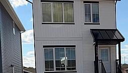 3 Beds 2.5 Baths House