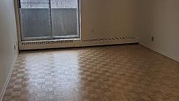 Condo 3 Et 1/2 A Louer