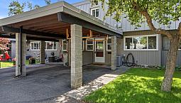 5-249 Kitchener Cres