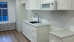 Ahuntsic Renovated Apartment Near Metro Sauvé