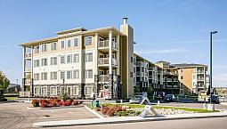 2 Bed 2 Bath Apart For Rent (Power Water Heat And Parking Incl)