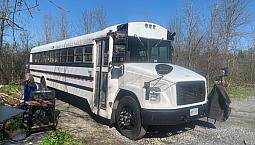 Freightliner Bus 