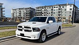 2017 Ram 1500 Sport 4X4 | Fully Loaded | Hemi | New Tires