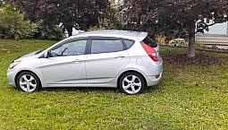 2013 Hyundai Accent Hatchback