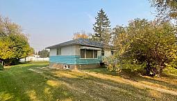 4 Bed 1 Bath Bungalow