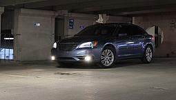 Very Clean Low Mile 2011 Chrysler 200