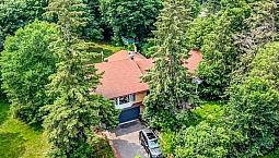 Detached House In Lakeview In Aylmer For Rent