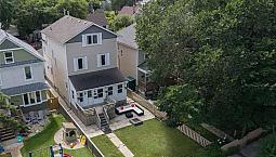 Spacious New Listing! 286 Eugenie St 