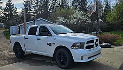 2019 Ram 1500 Classic Crew Cab 4X4 5.7L Hemi