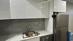 Cozy 1 Bedroom, 1Bath Basement Suite With Separate Entrance