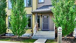 Townhouse For Rent - 2 Bed, 3 Bath - A/C, 2 Parking, Clearview