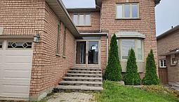 2 Bedrooms And 2 Bathrooms Basemeht Apartment In Newmarket