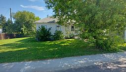 House For Sale East Of Red Deer