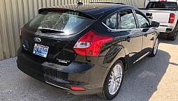 2013 Ford Focus Titanium Hatchback 