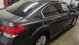 Subaru Legacy Premium 2011