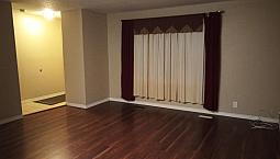 Townhouse With 3 Bedrooms 1 1/2 Baths - 3 Level Unit