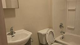 House For Rent On Larsen Ave  And Watt St