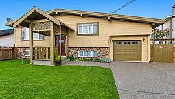 Beautifully Updated 4 Bed 2 Bath Home Sardis With Spa Backyard