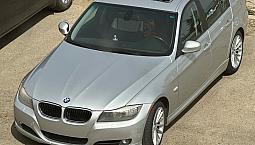2011 Bmw 328I X  Low Km