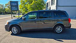 Immaculate 7 Passenger Dodge Grand Caravan Sxt For Sale