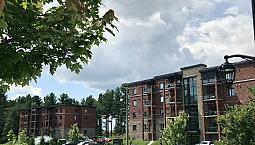 Condo Lumineux À Vendre