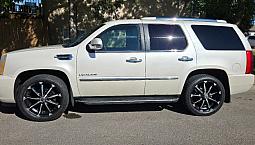 2010 Cadillac Escalade