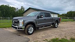 2025 Ford F350 Xlt 7.3L Gas