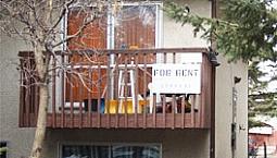 Half Duplex - Albert Park, S.e. Calgary