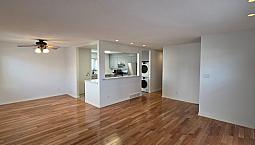 3 Bed / South Leth. / Main Floor / Renovated / Garage Yard Avail