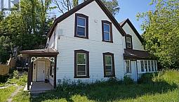 3-bedroom Winter Rental In Downtown Wiarton
