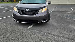 Sienna 2011, Cery Clean, Only 181000Km, With Safety